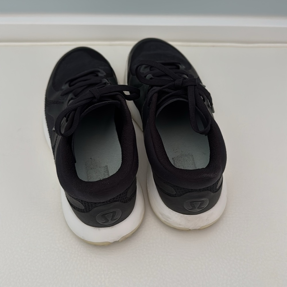 Lululemon Strongfeel training shoe - Picture 4 of 12